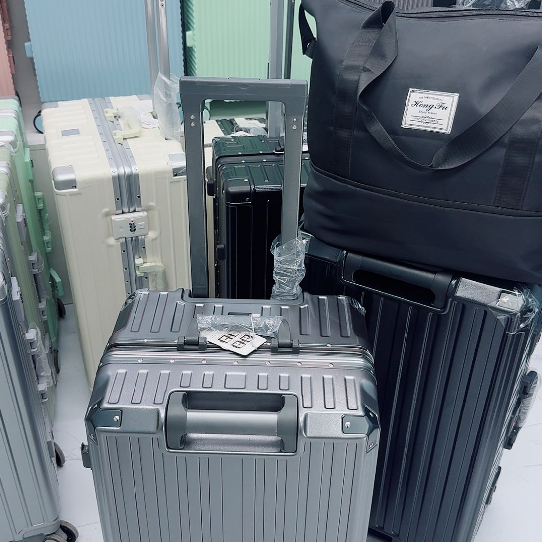 PC合金37 26寸银灰色➕灰色旅行包