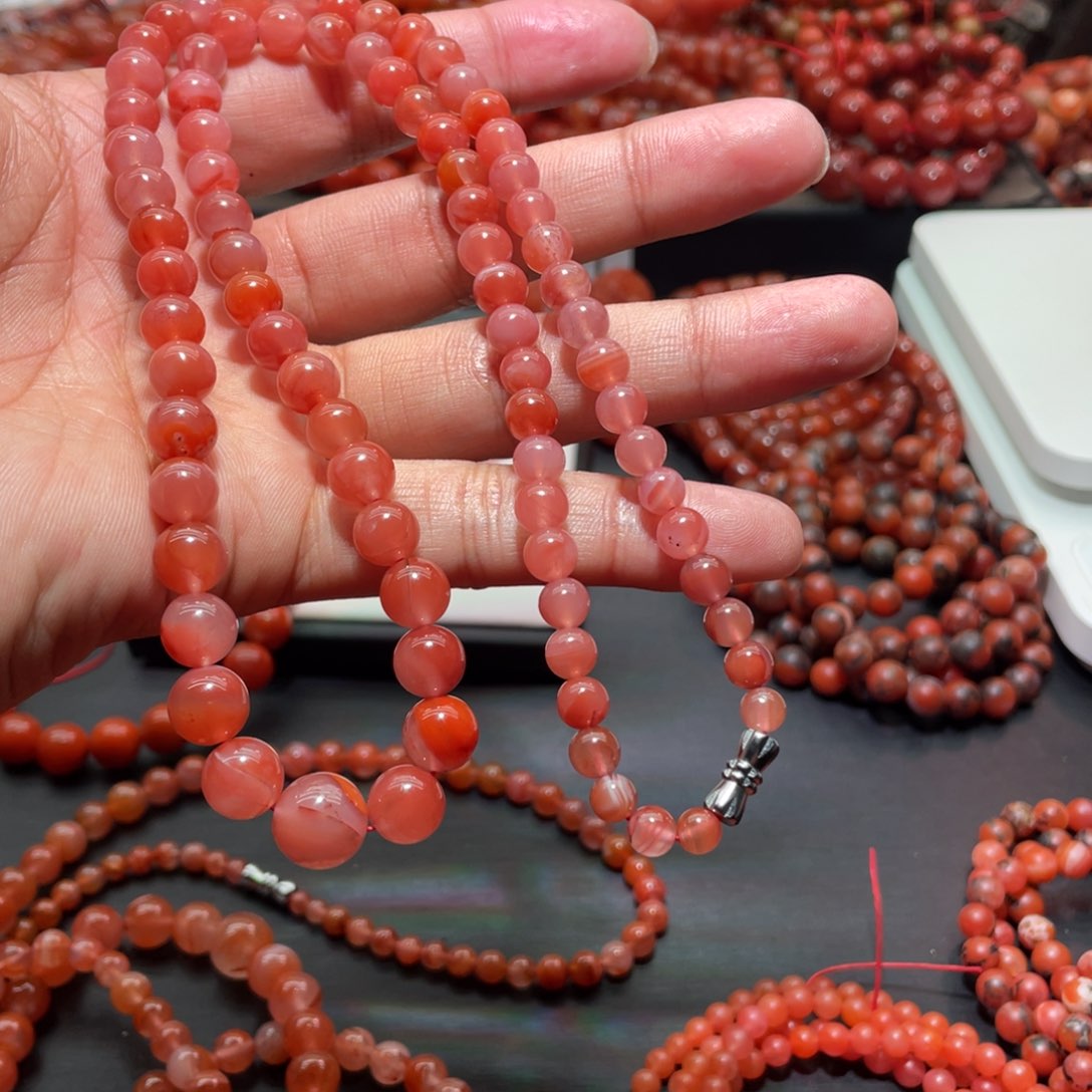 南红玛瑙手链未镶嵌