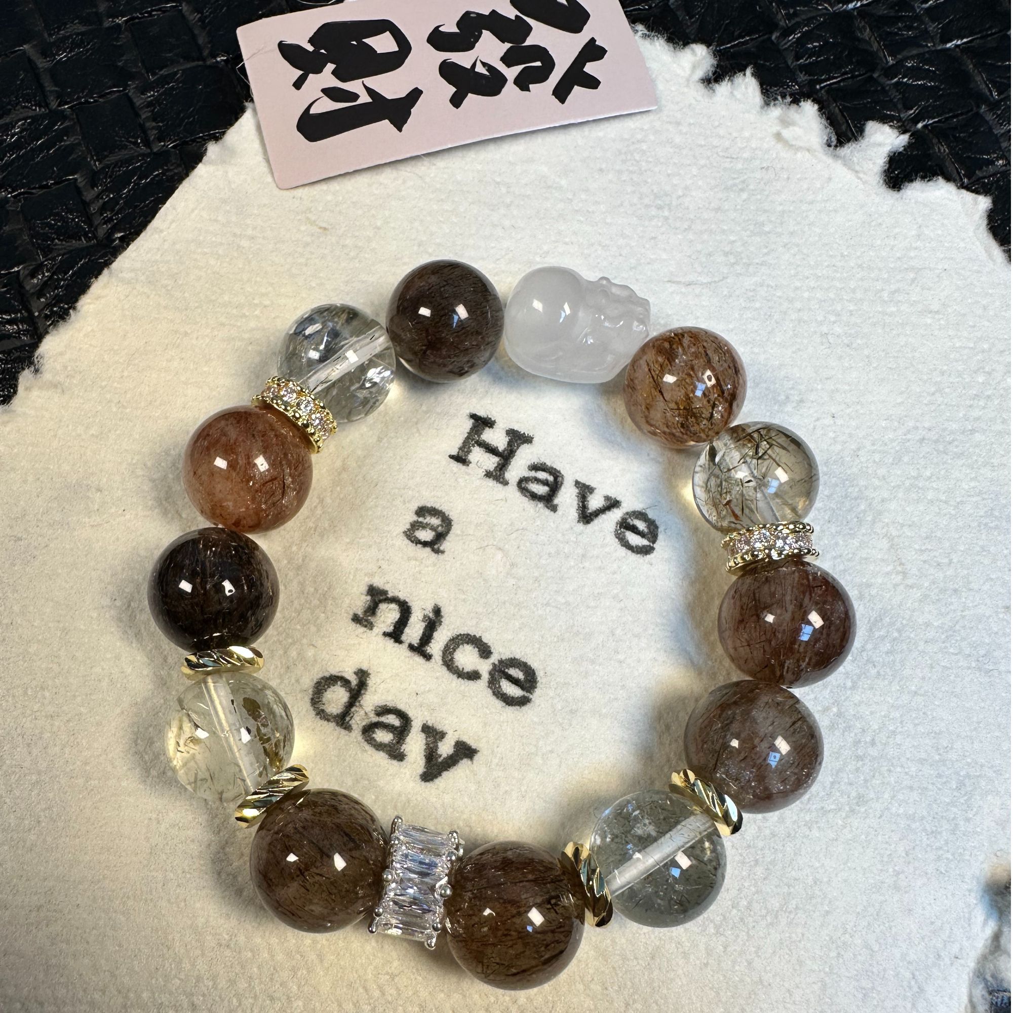 【一薪一忆】天然黑金超搭胶花白阿塞来财手串女轻奢原创设计款