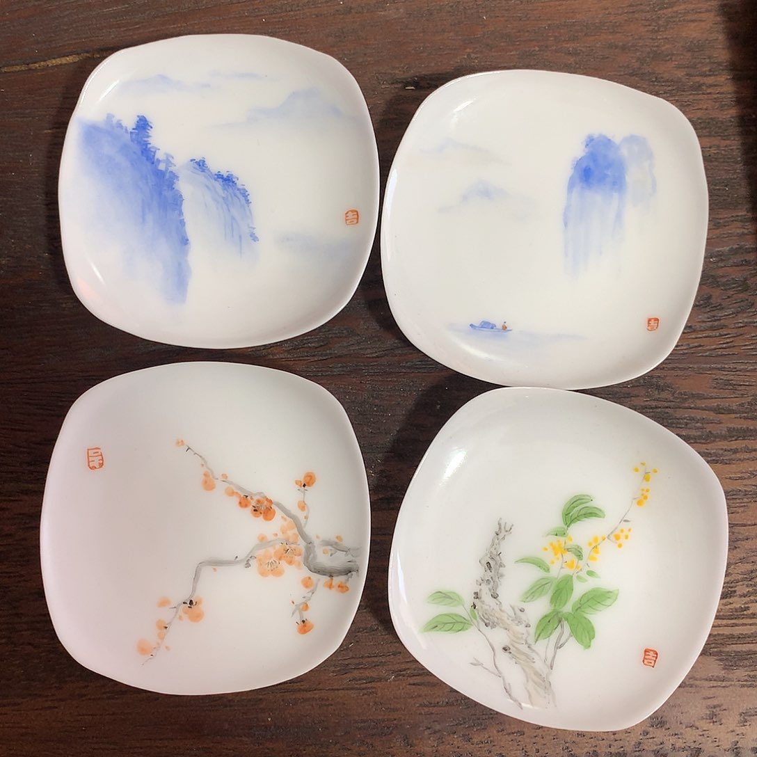 冰种手绘方型杯垫