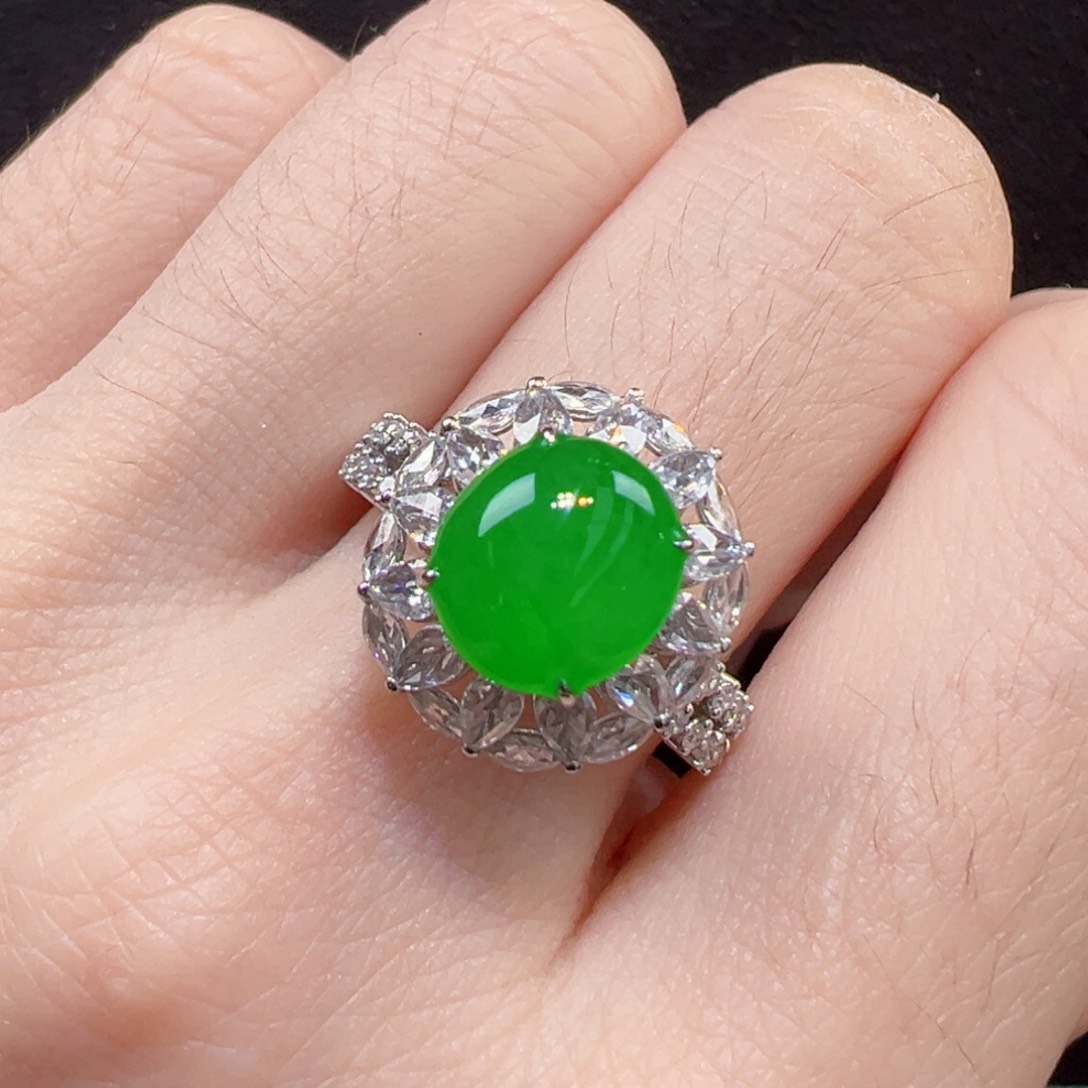 翡翠18K金镶嵌戒指戒指