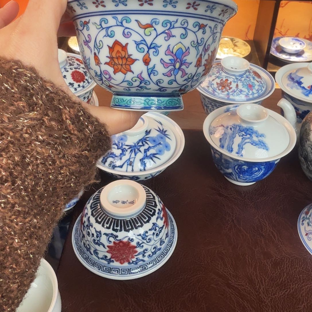 景德镇陶瓷手绘作品