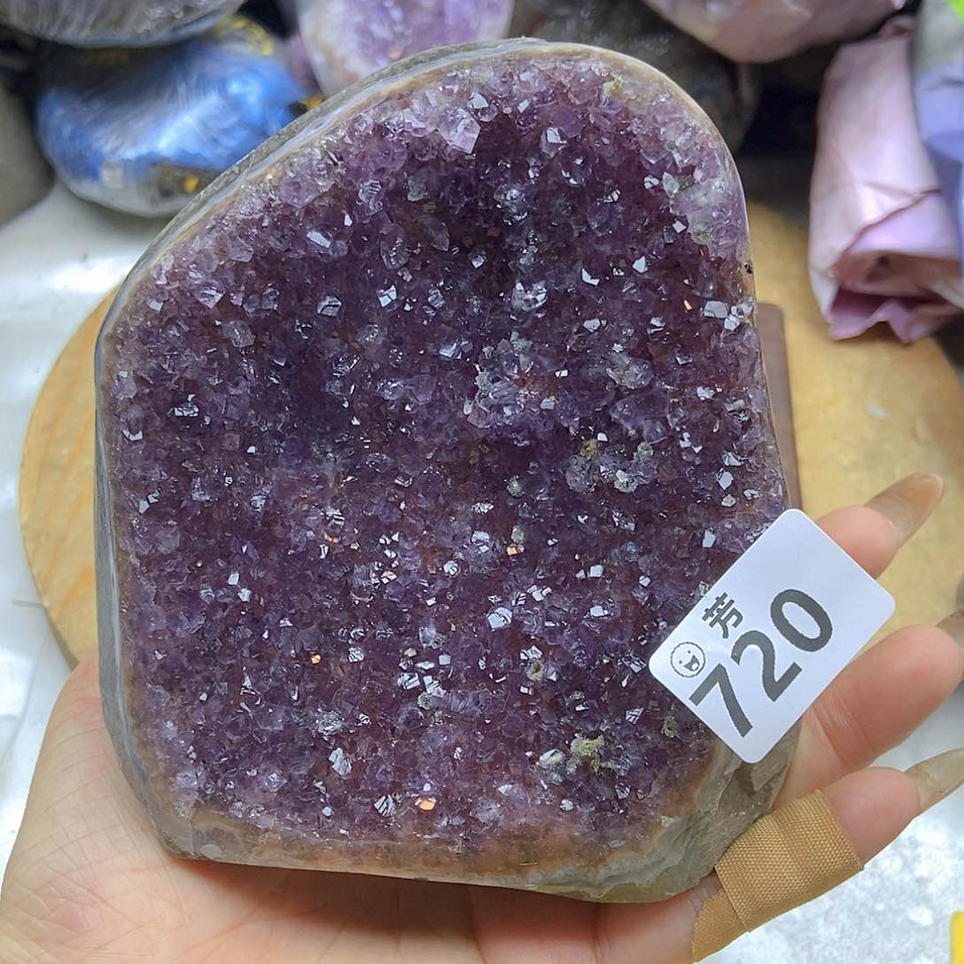 紫晶大型摆件（非配饰）未镶嵌