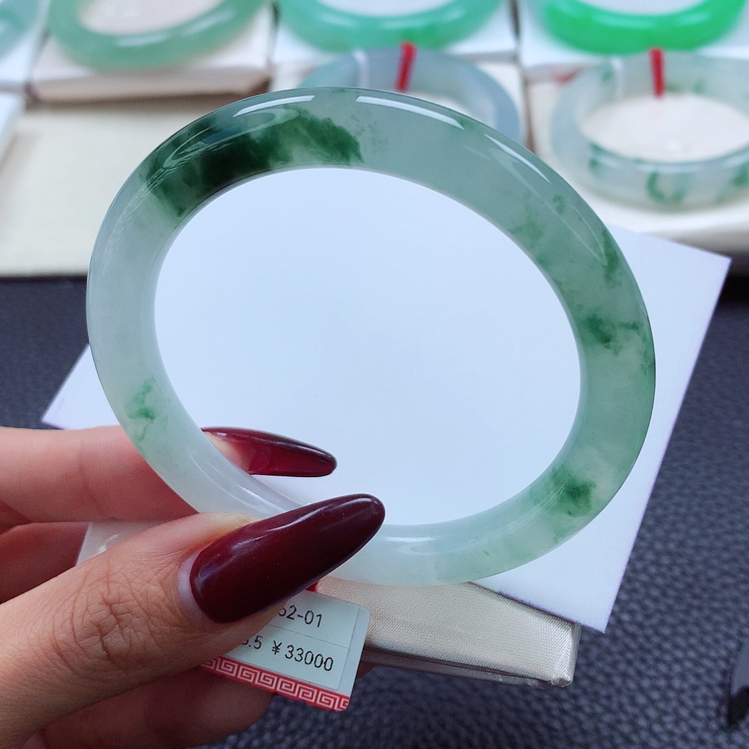 翡翠手镯未镶嵌55.56.57