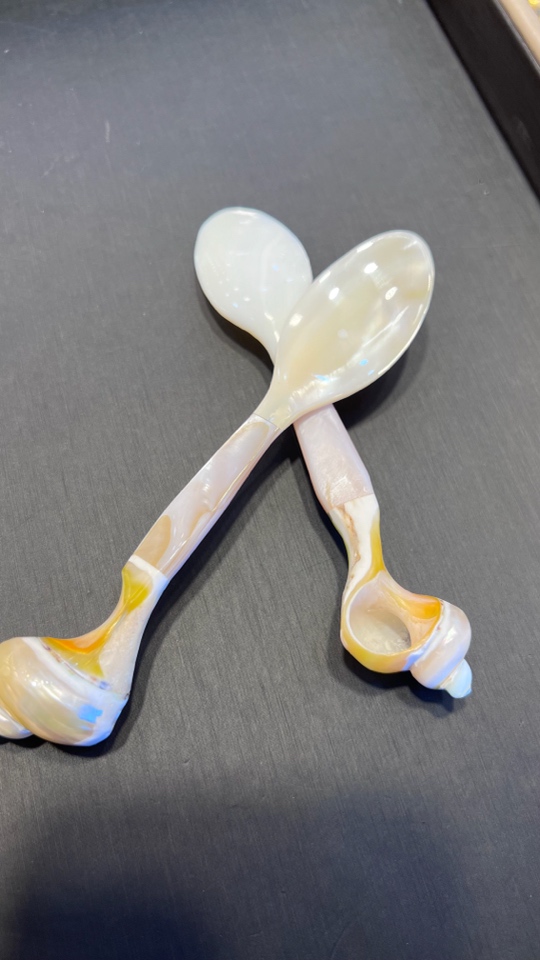 سەدەفتىن ياسالغان 新款民族风勺子