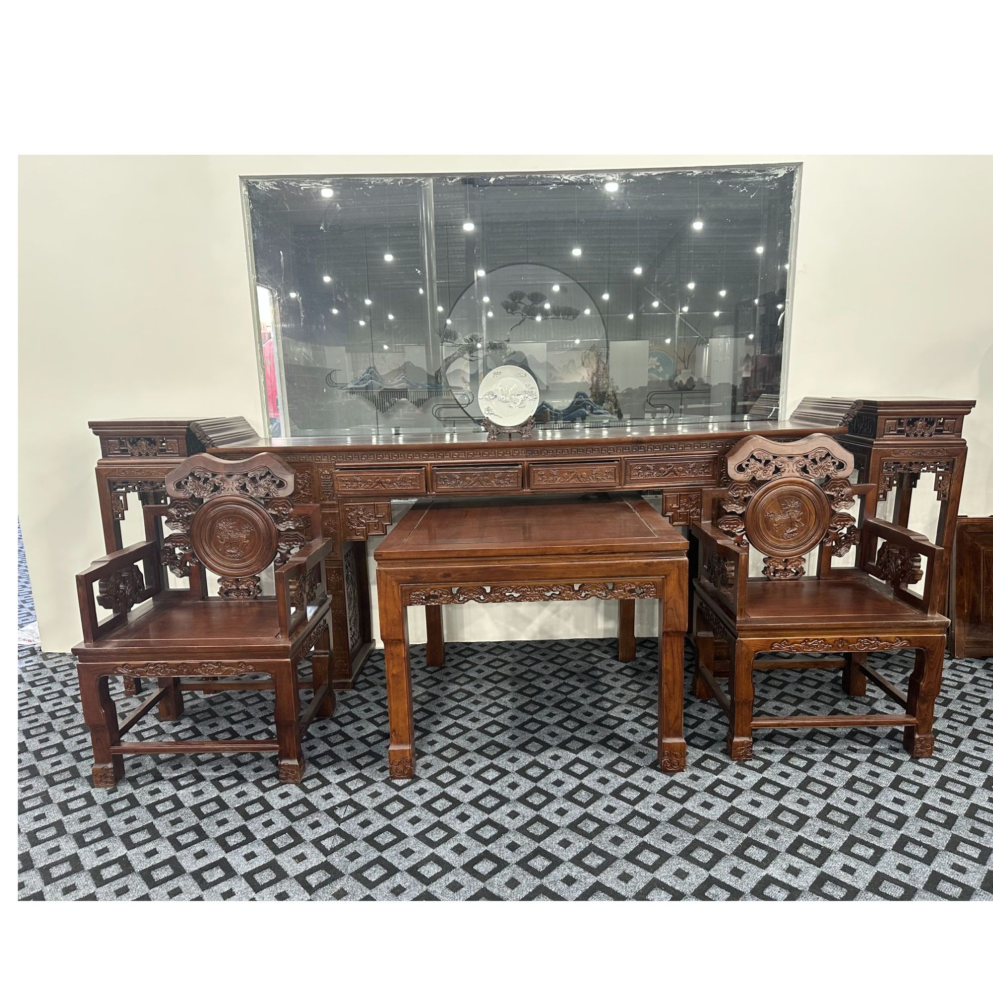 中堂六件套满雕全榆木条案花架八仙桌灵芝椅