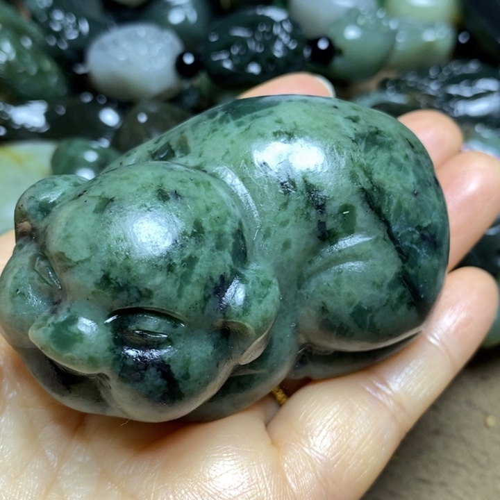 微***阳和田玉未镶嵌颈饰