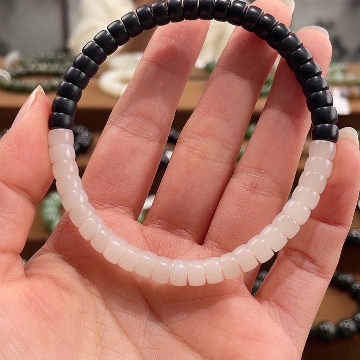 和田玉未镶嵌手链