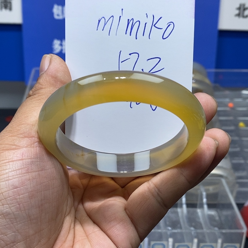 【闪购商品】玛瑙/玉髓手镯未镶嵌M****o