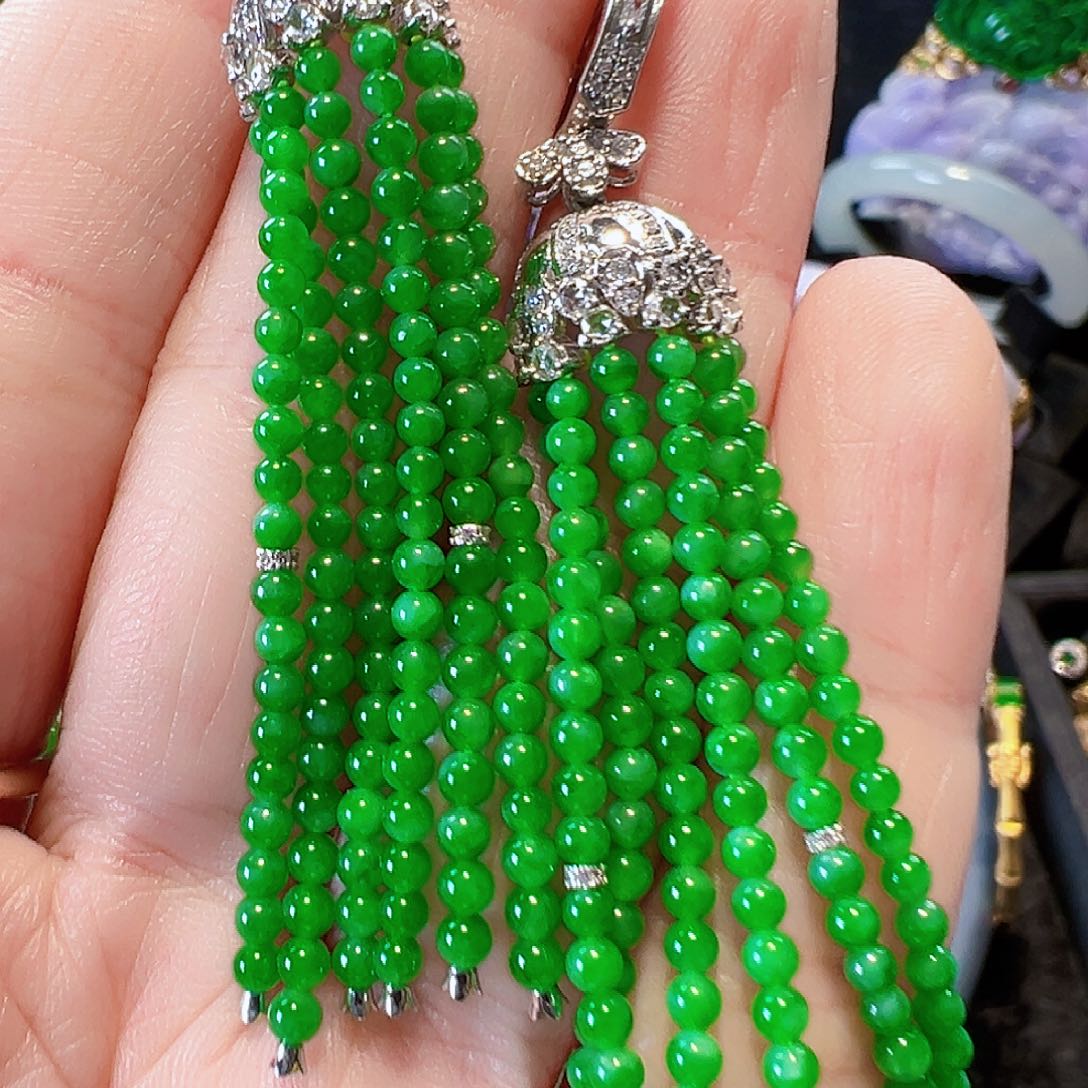 翡翠耳饰18K金镶嵌签收后24小时鉴赏期