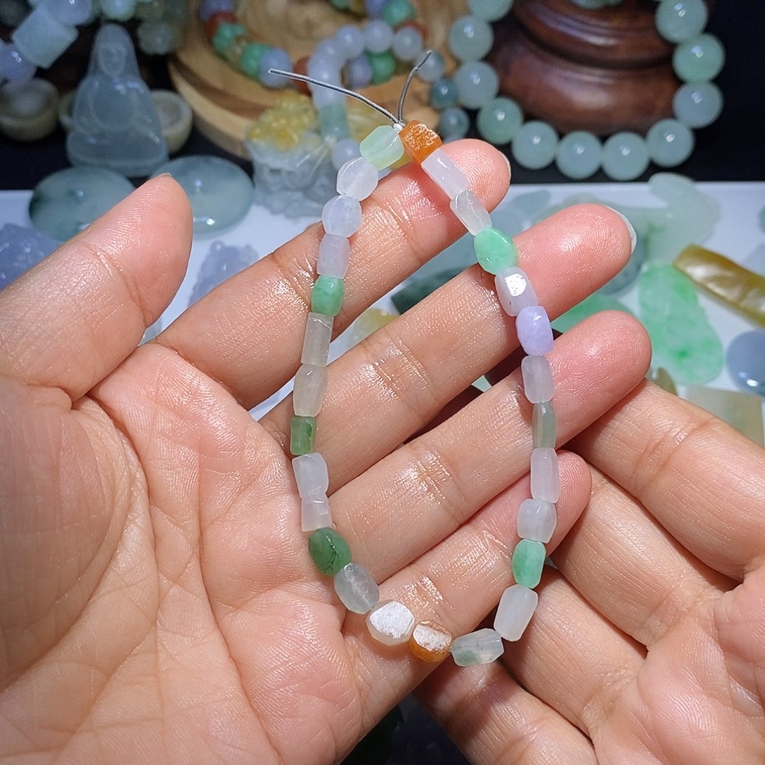 未镶嵌定制翡翠手串