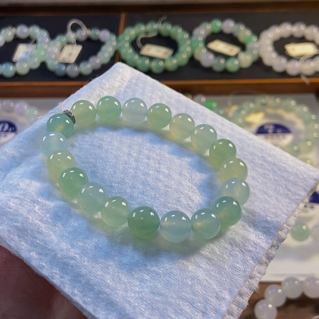 定制翡翠未镶嵌翡翠手串卡9.8