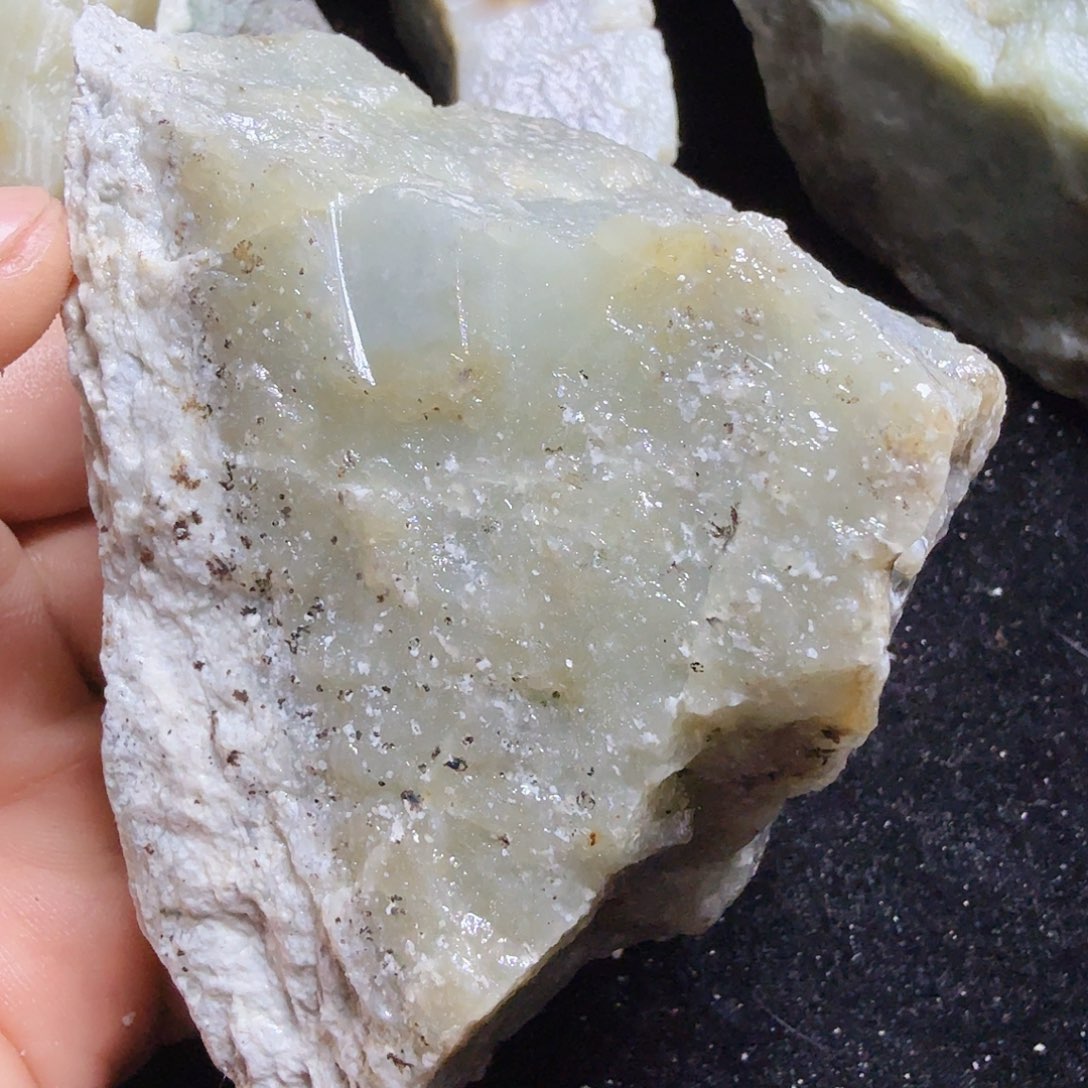 和田玉（糖玉）未镶嵌珠宝半成品