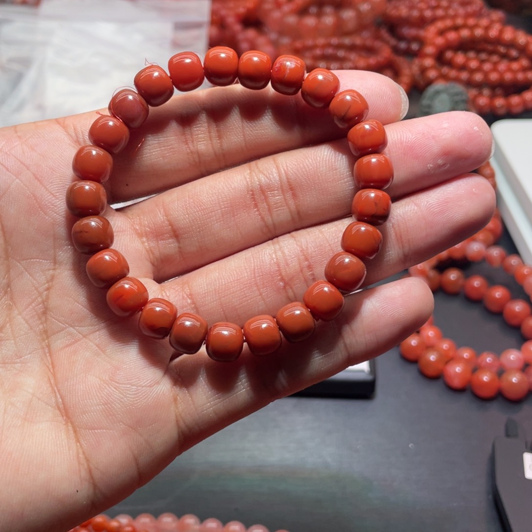 南红玛瑙手链未镶嵌
