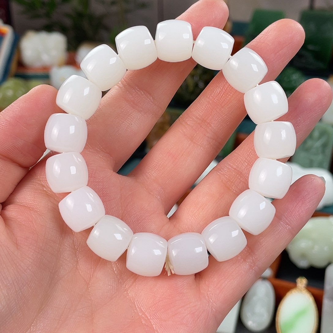 未镶嵌手链和田玉