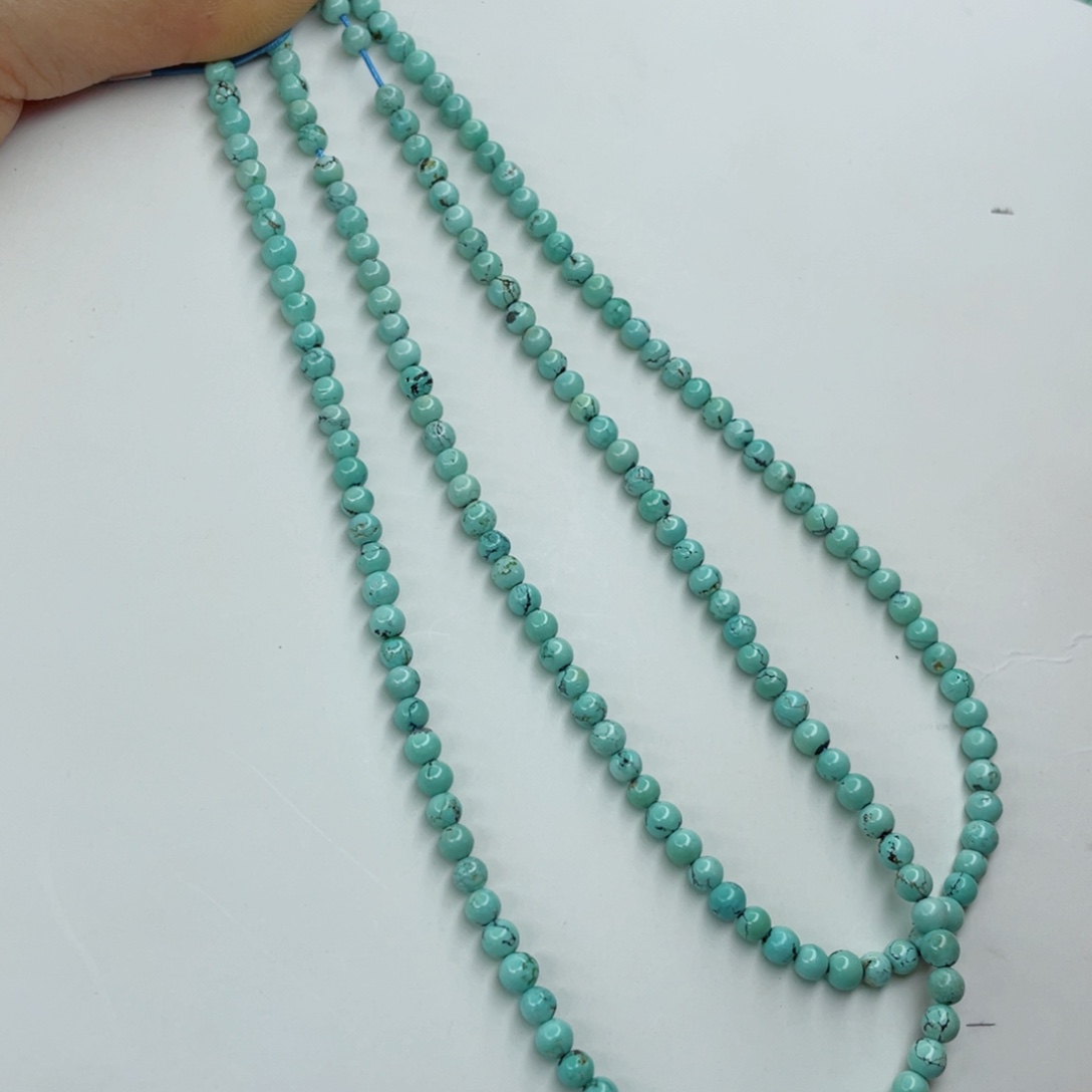 绿松石颈饰未镶嵌