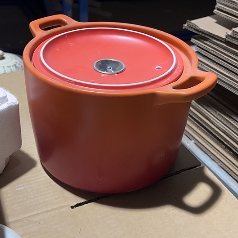 微瑕，明火，口径22，高16，4L带盖