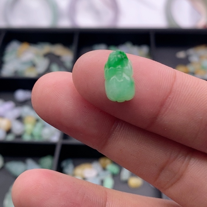 翡翠吊坠(不含链)未镶嵌噗****噗