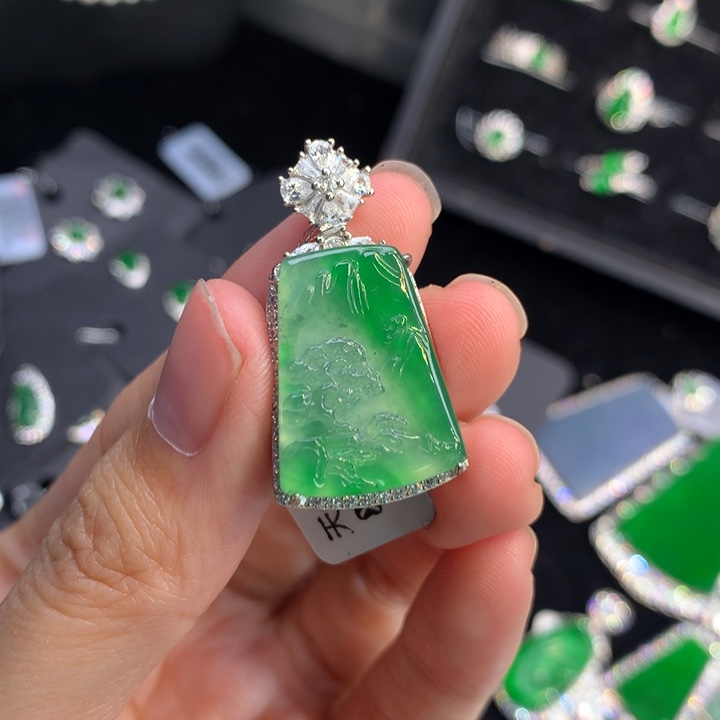 【闪购商品】翡翠银S925镶嵌吊坠(不含链)天然翡翠