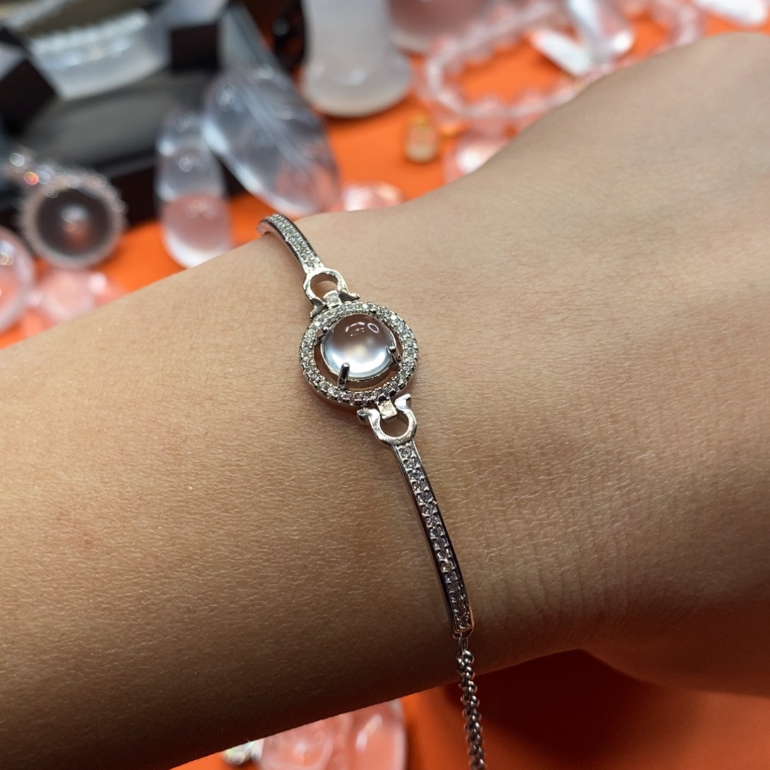 石英质玉吊坠银S925镶嵌