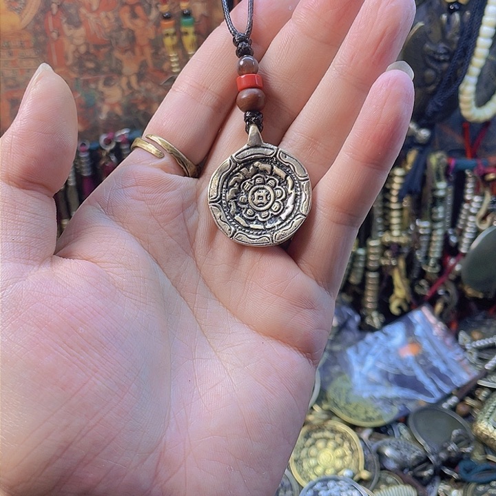 福利迷你苯教小九宫八卦牌子，一个