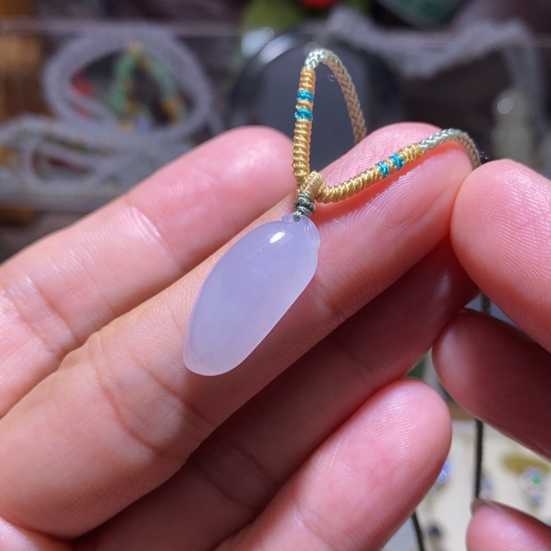 天然缅甸A货翡翠糯冰种紫色福瓜吊坠精美女款小精品裸石180