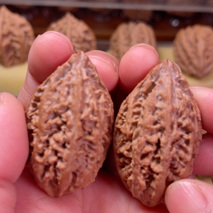 文玩核桃吊坠小蚂蚁窝