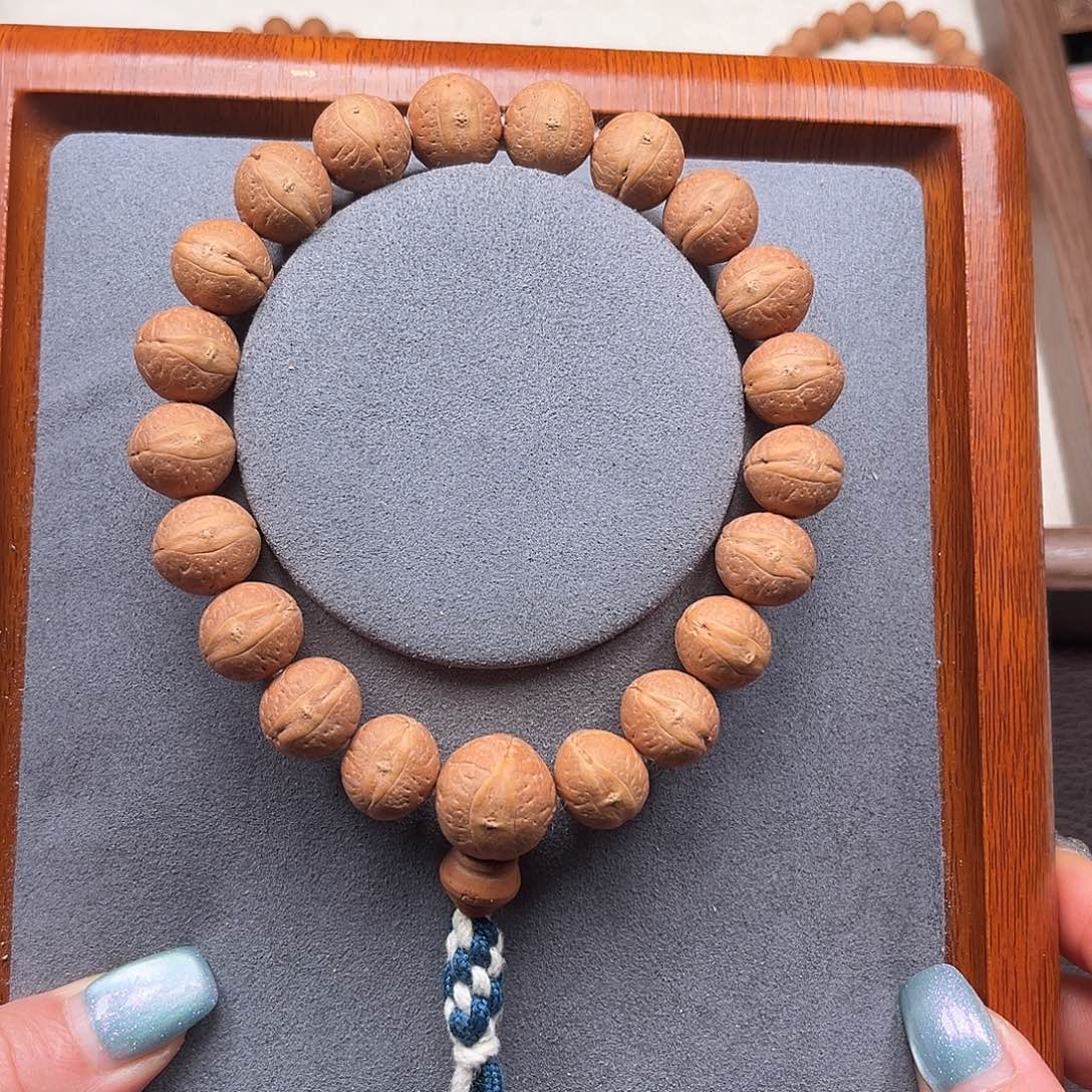 凤眼菩提手串14+实心碟状凤眼手串