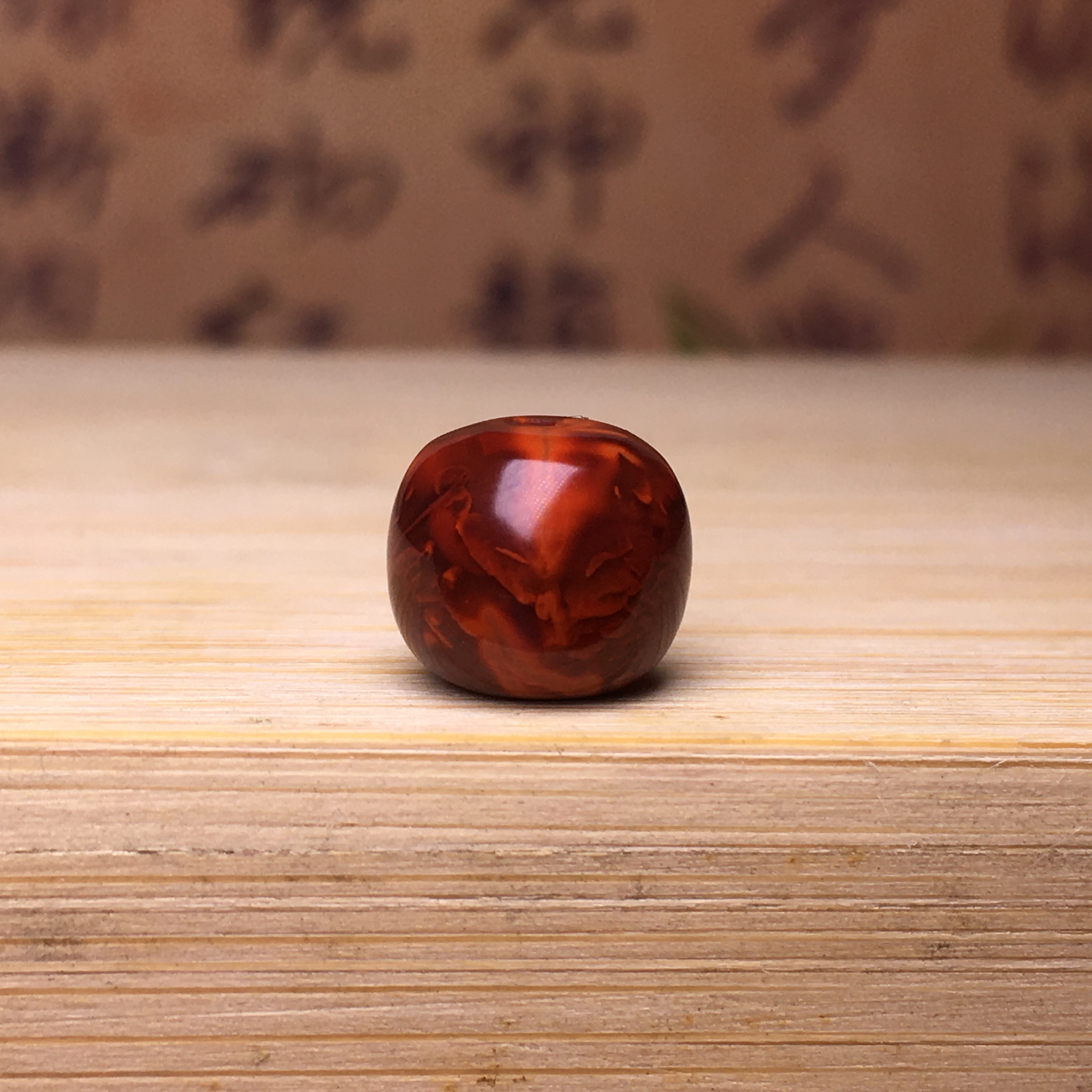 天然川料南红精品牛血红火焰纹老型卡10.4x9.1mm