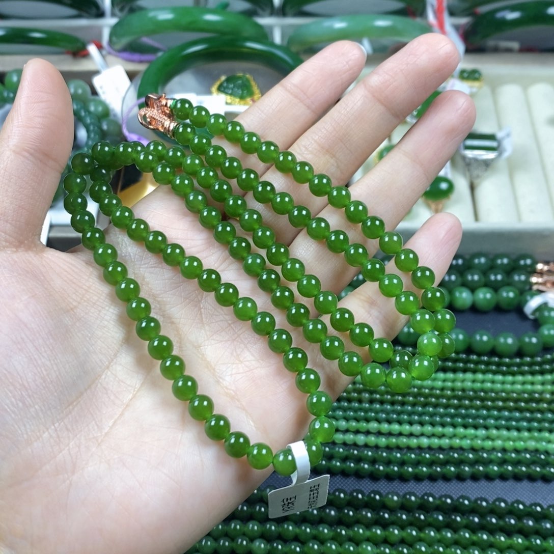 和田玉（碧玉）颈饰未镶嵌七*6m m