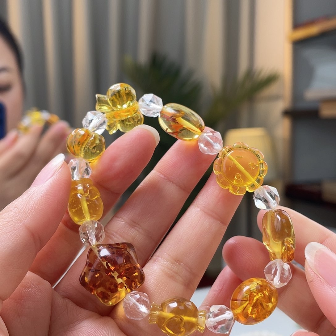 琥珀裸石未镶嵌琥珀手串