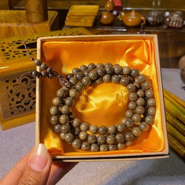 金丝楠金丝楠阴沉木手串0.8