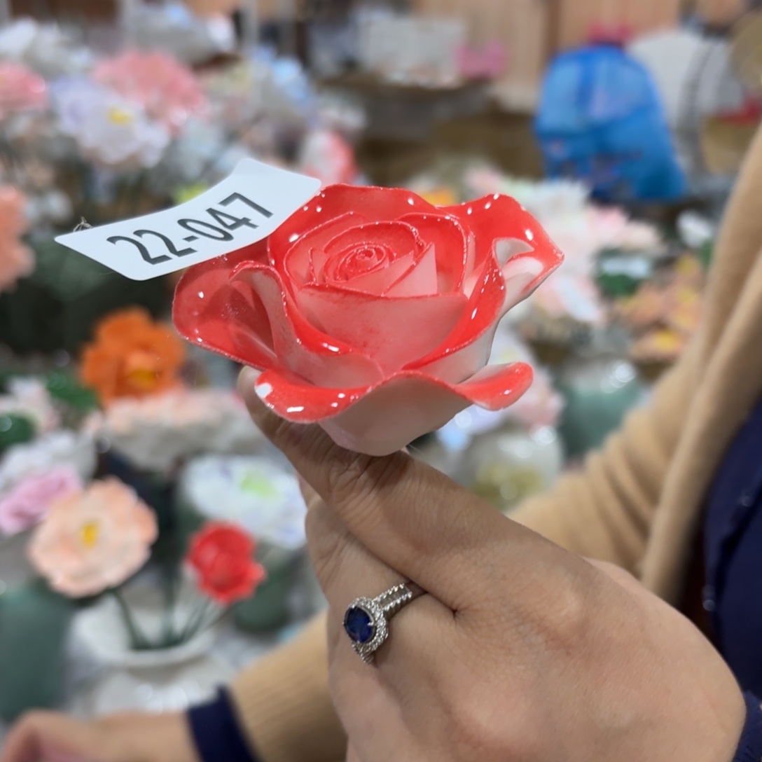 瑕疵2247 陶瓷花，拍满20发货，退款拉黑