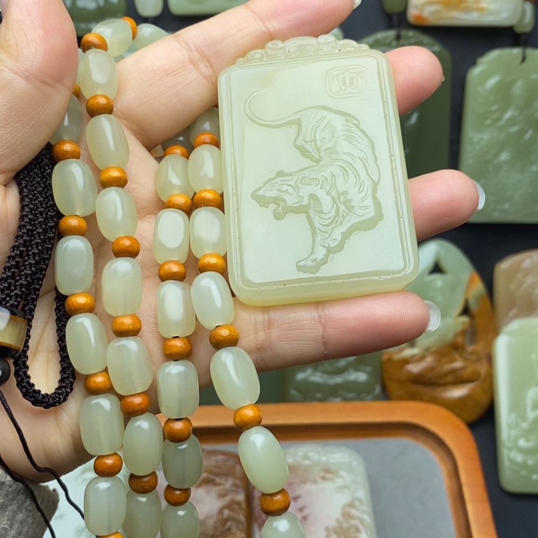 盆景石方解石玉生肖虎