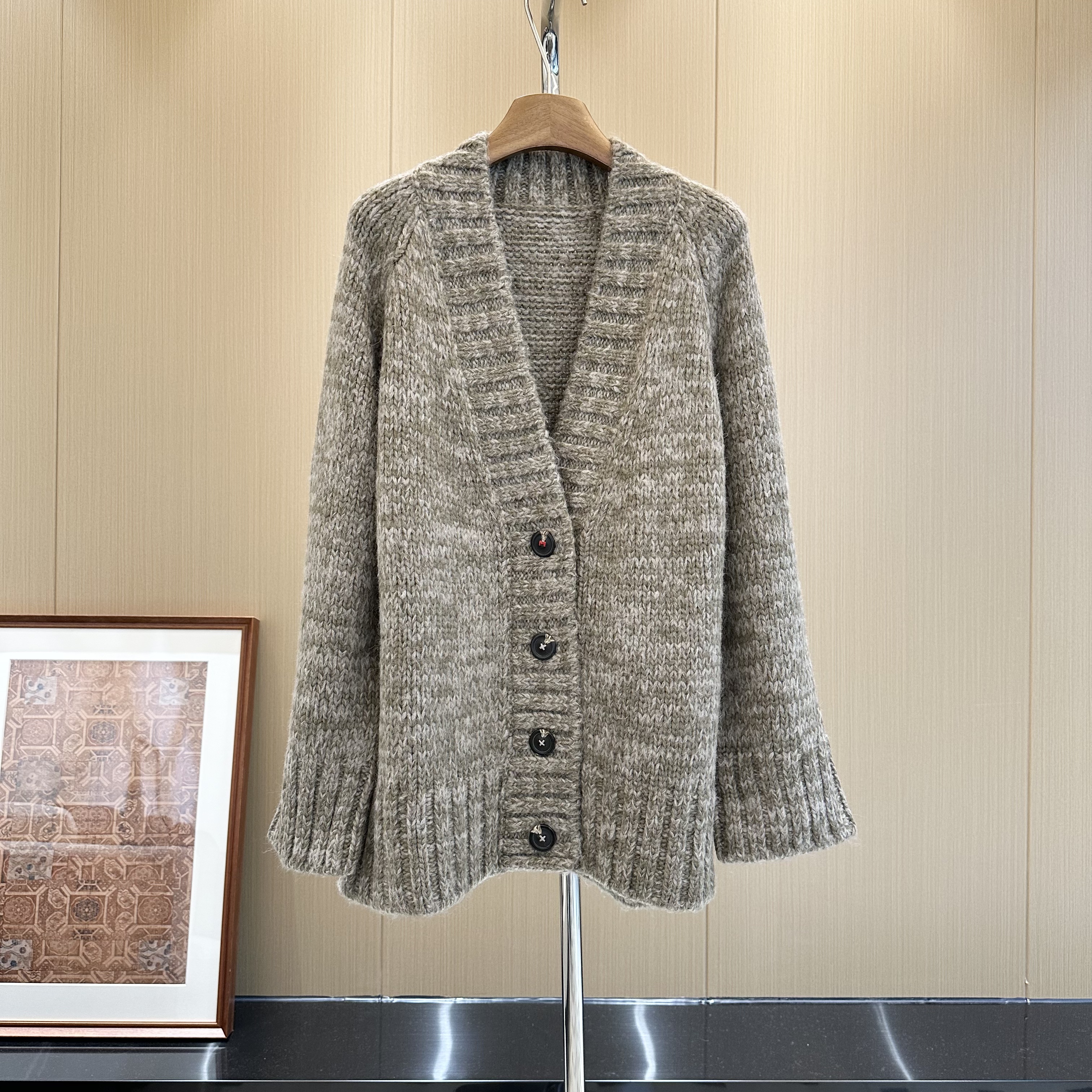 陈邓邓  秋冬新款法式 慵懒风 毛衣V领开衫 复古软糥毛衣外套3008