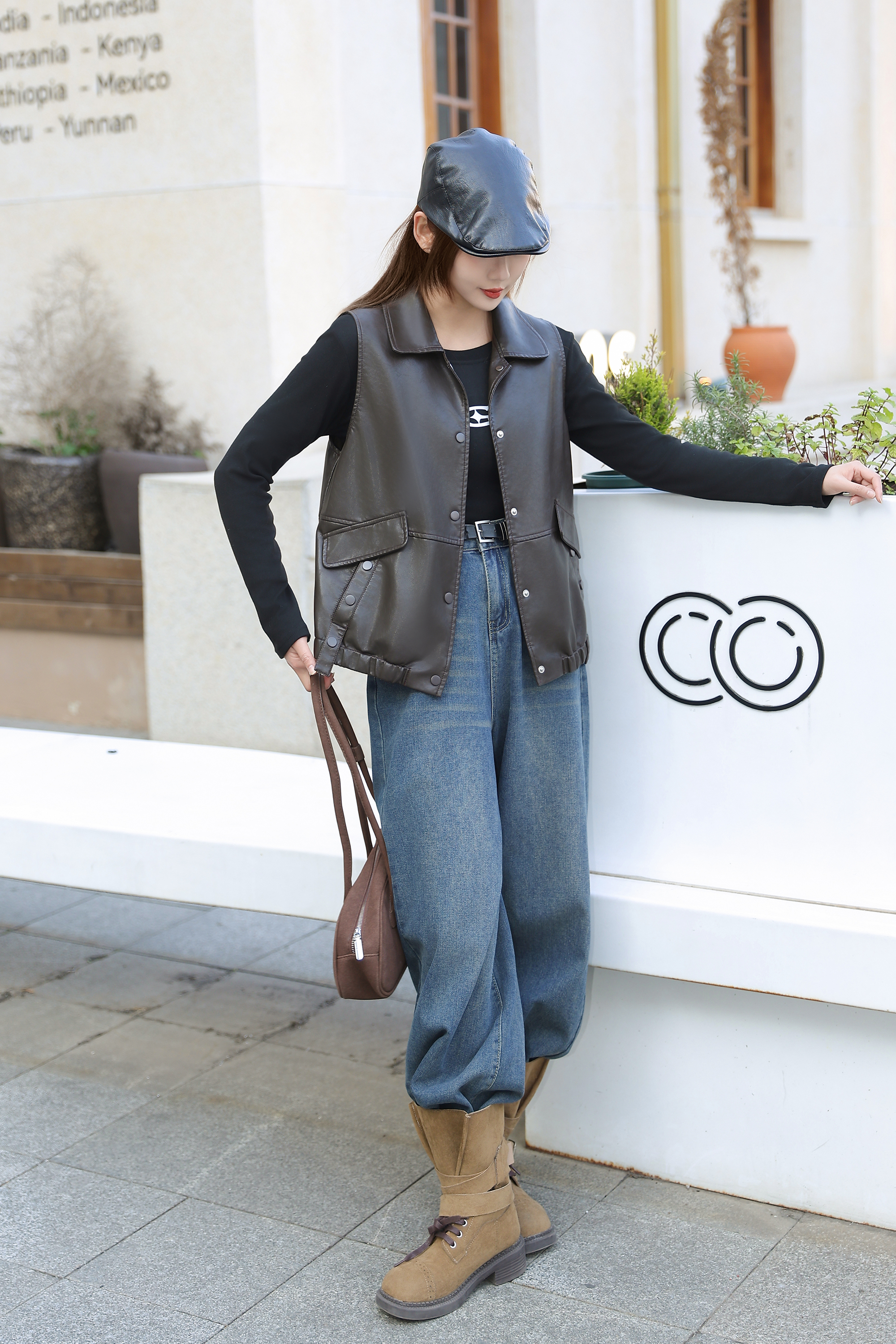 时尚经典新款油蜡皮女式马甲潮流修身显瘦百搭短款坎肩水洗皮外套