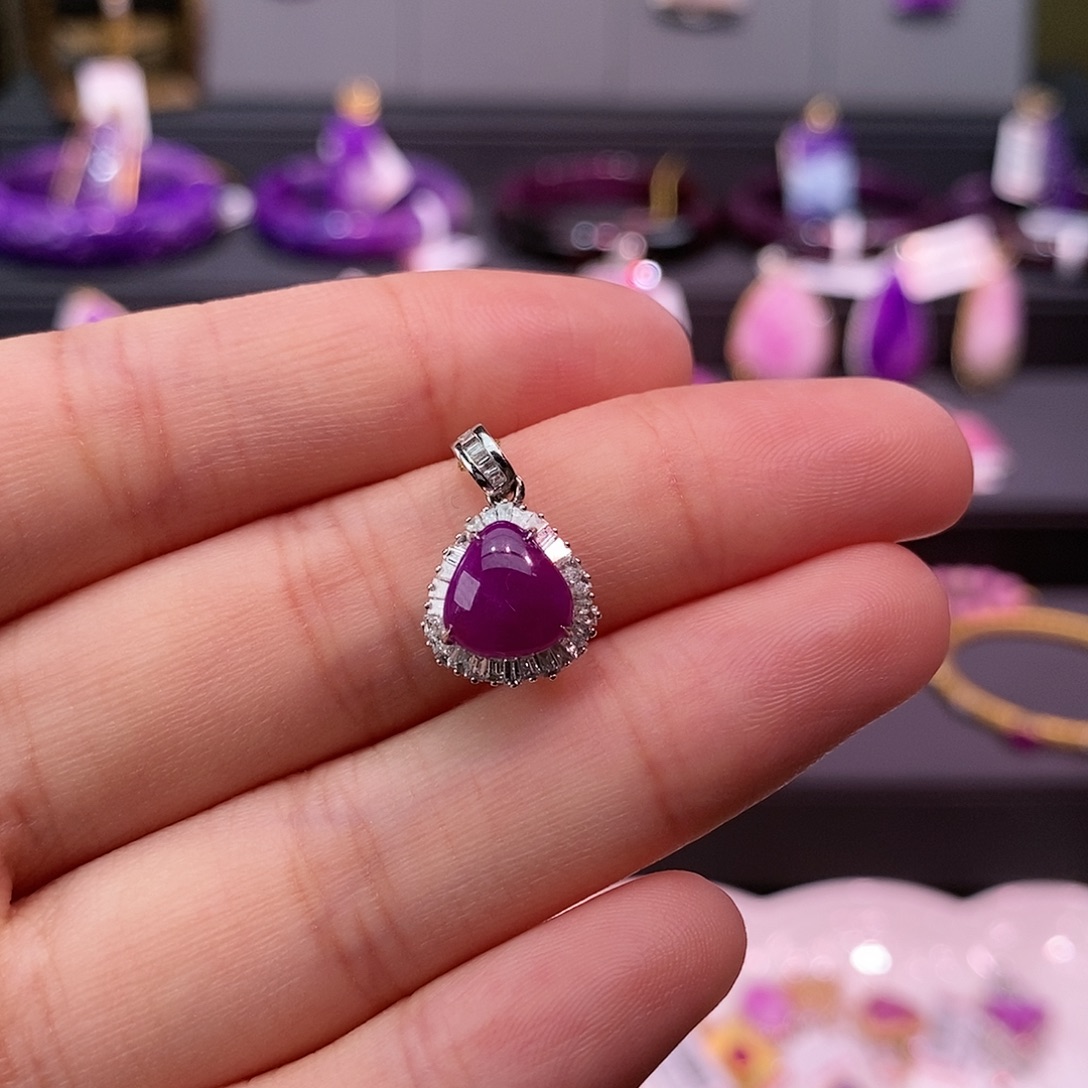 苏纪石（舒俱来）18K金镶嵌吊坠(不含链)