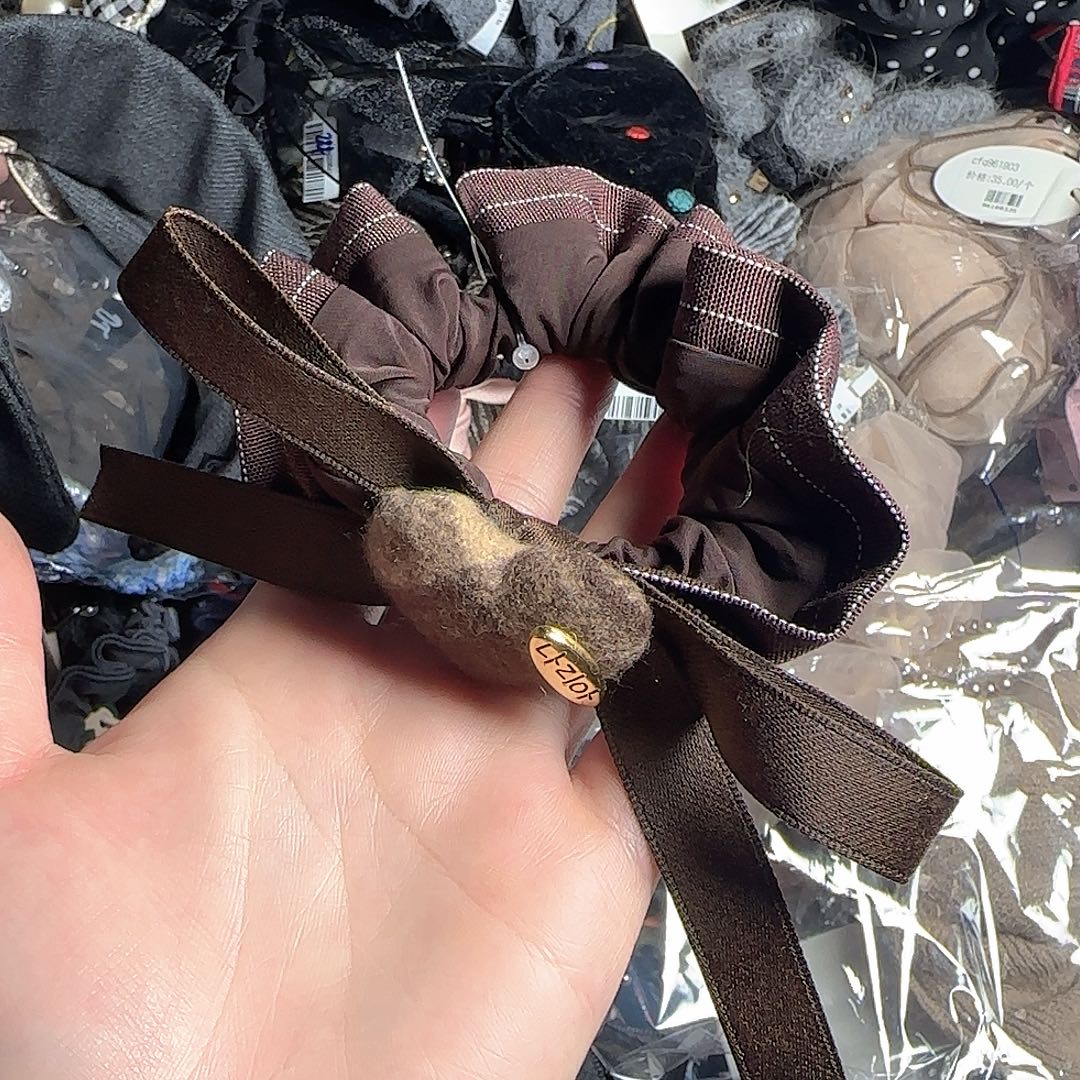 皮质非金属泡菜发圈