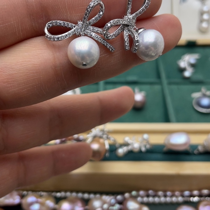 淡水珍珠耳饰合金