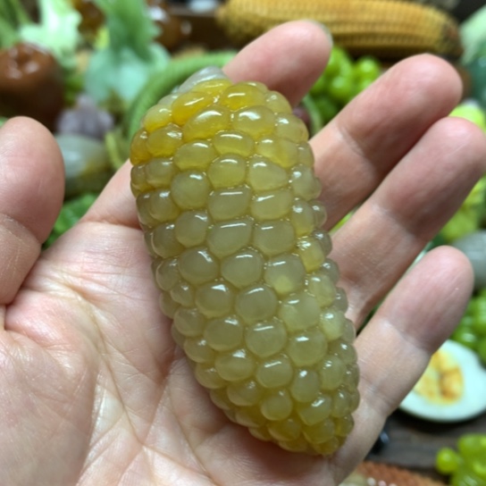 石英质玉（金丝玉）未镶嵌手把件