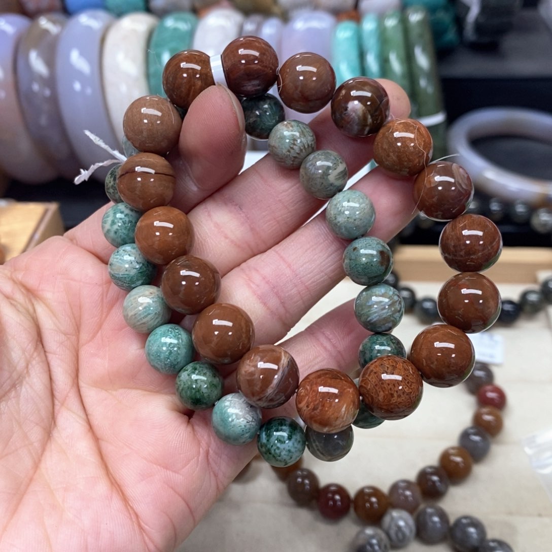 硅化珊瑚（珊瑚玉）手链未镶嵌G****n078