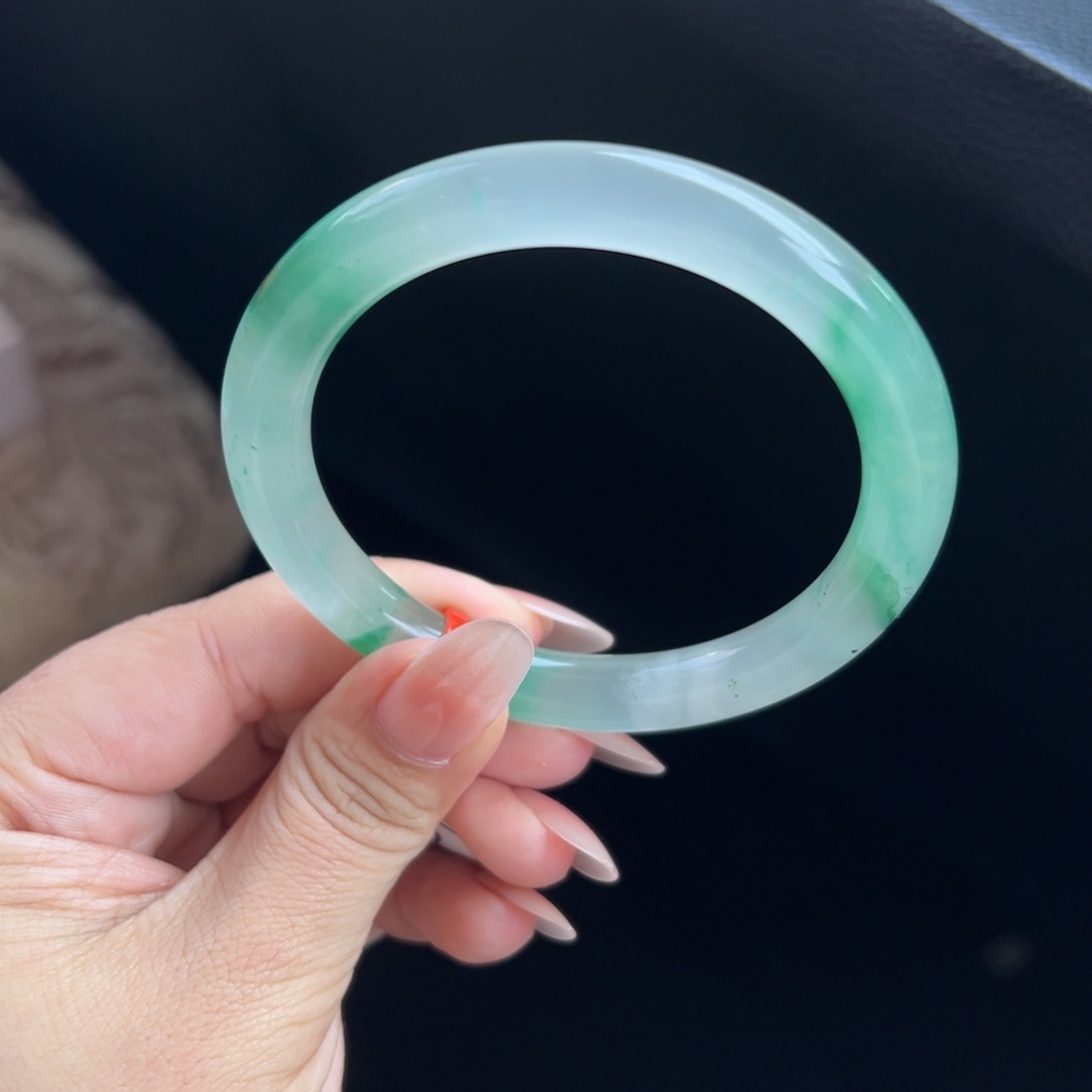 石英质玉未镶嵌手镯59