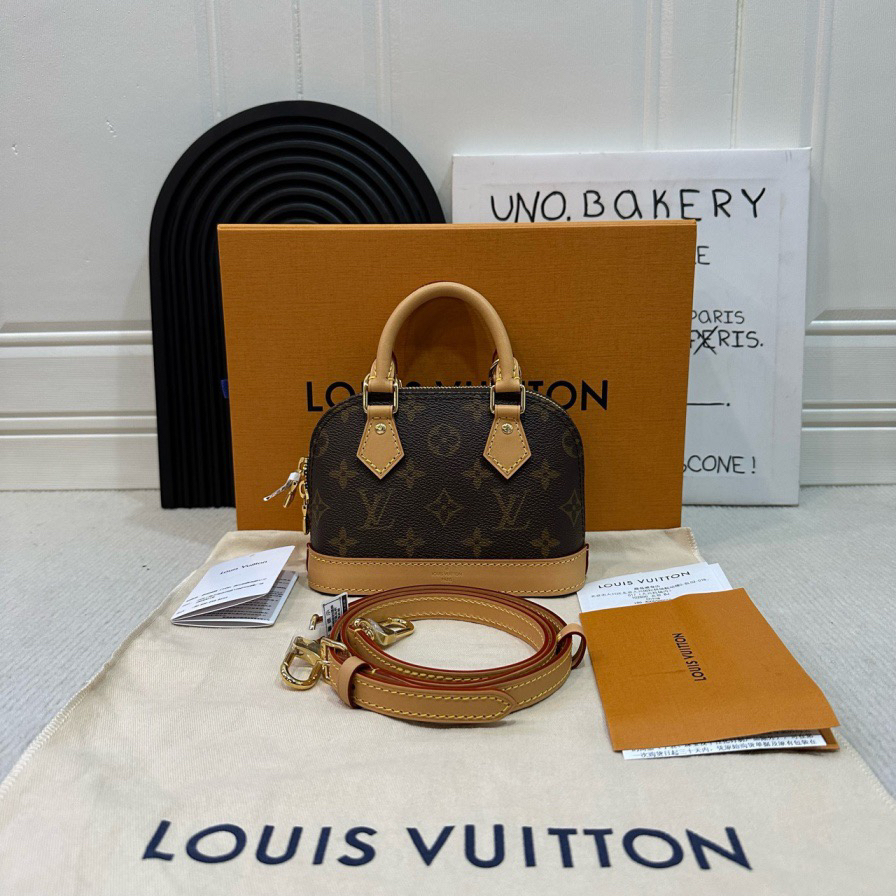 全新未使用 LouisVuitton/路易威登 【蔡包紫】老花贝壳nano