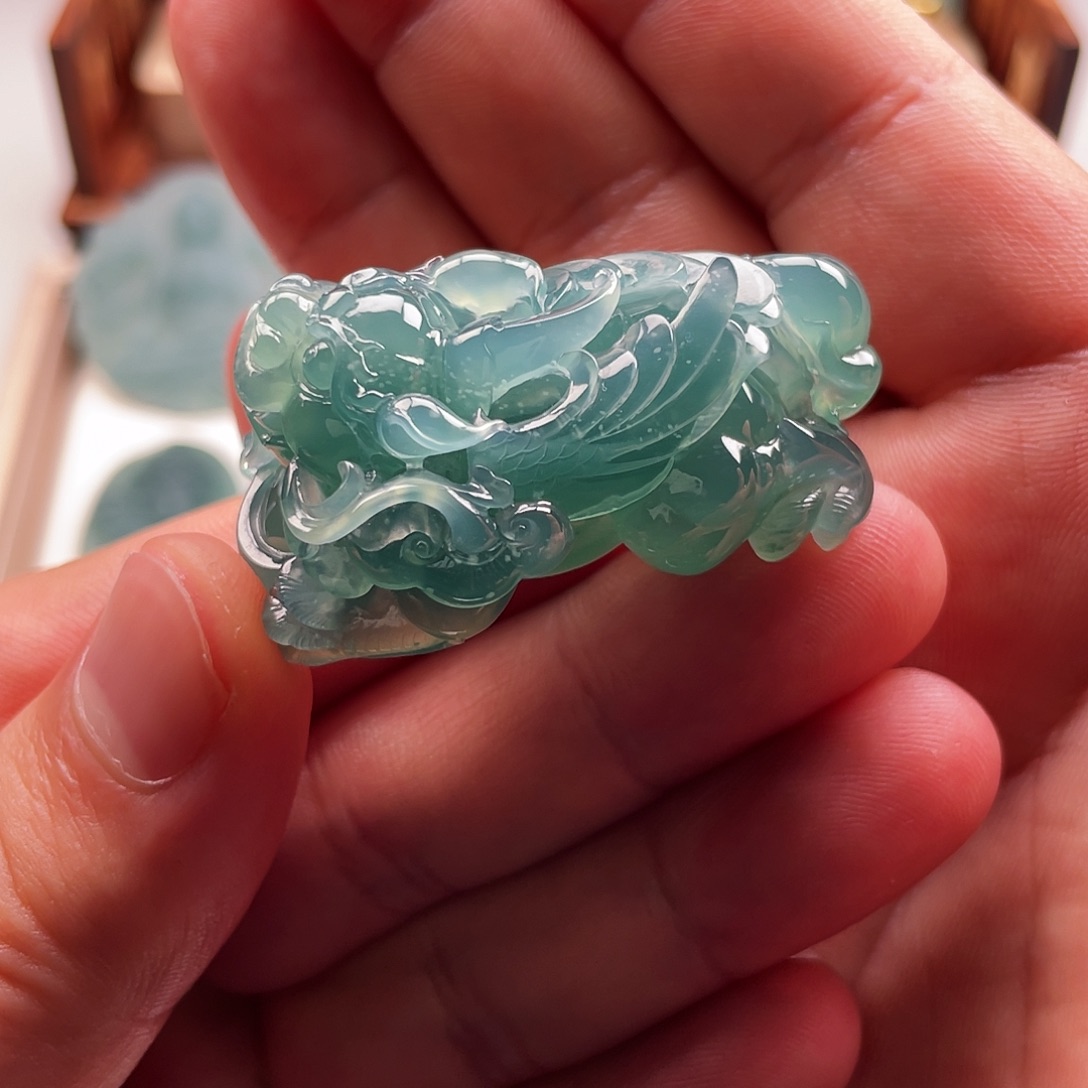 一***童定制翡翠未镶嵌貔貅