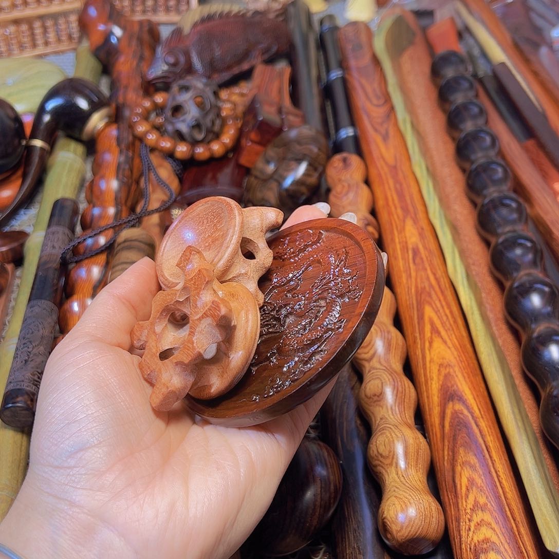 维腊木（绿檀）遊*花季