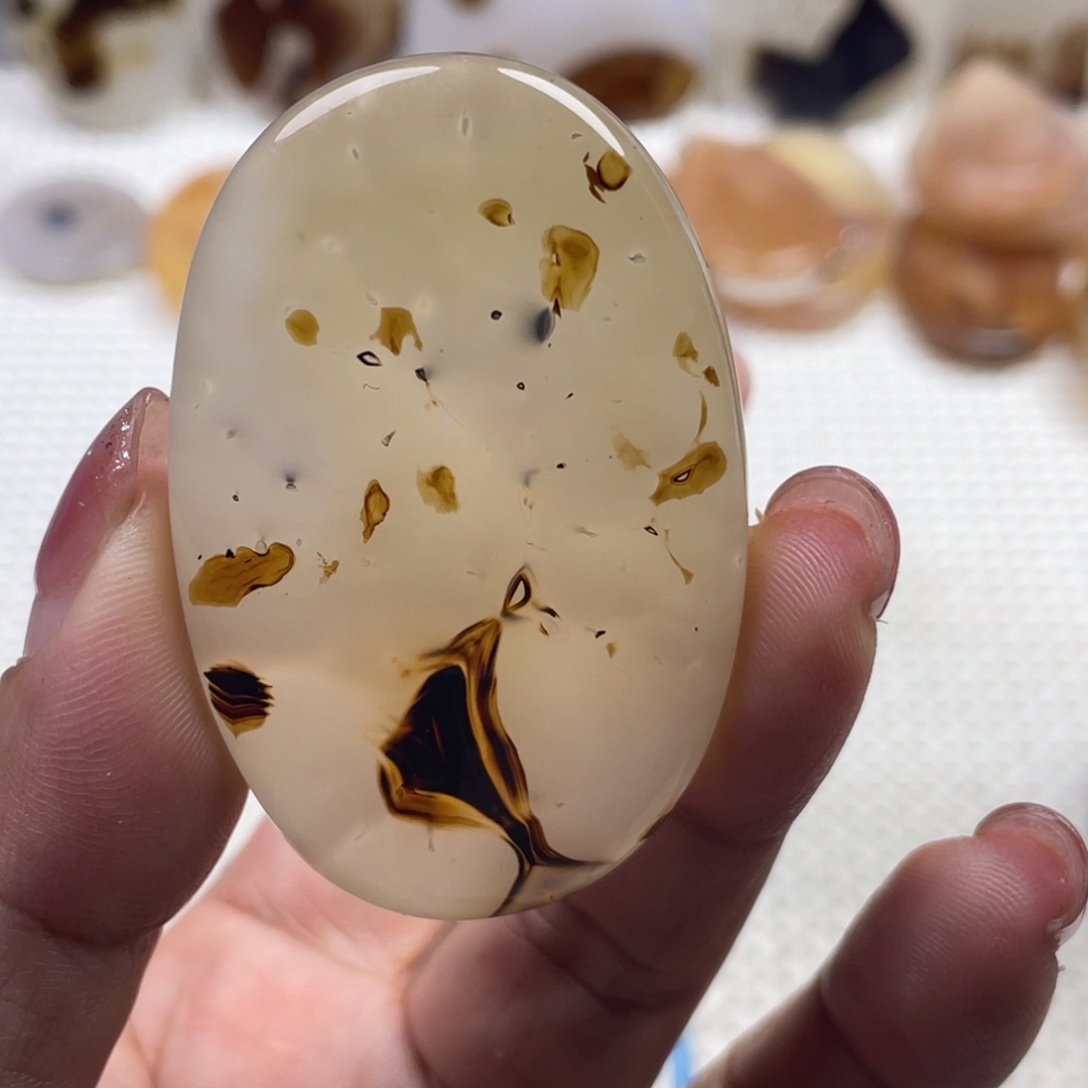 玛瑙/玉髓未镶嵌颈饰