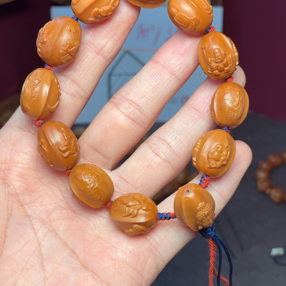 手串橄榄核三面无相