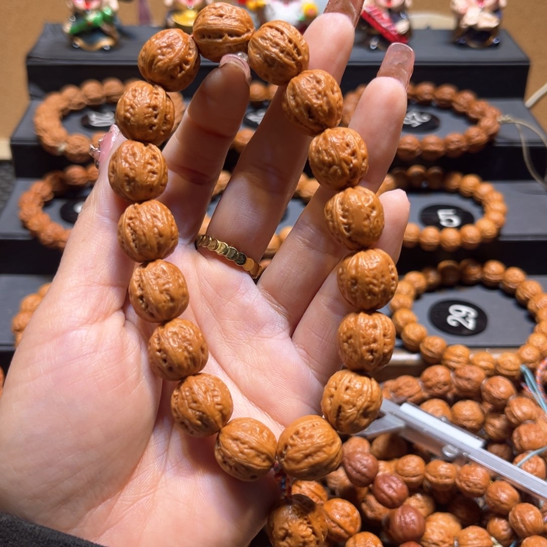 文玩核桃手串行****乡精品
