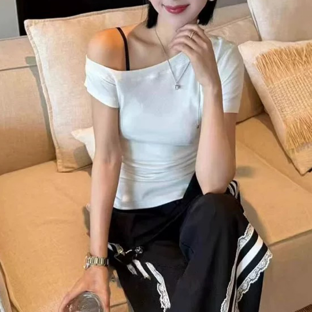 D50513短袖简约通勤极简修身短款T恤小众不规则韩版时尚