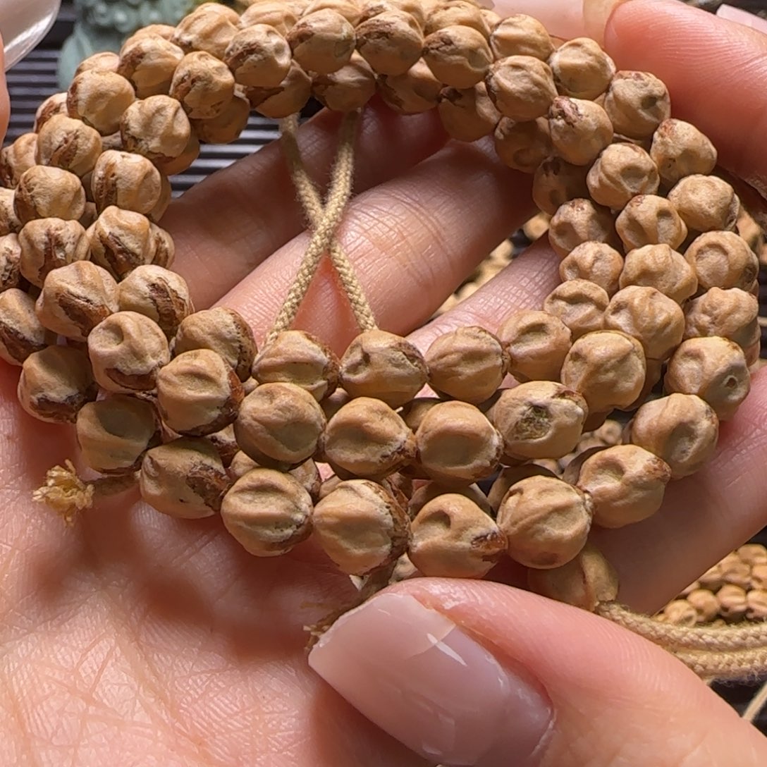 激***进柏香籽/百香籽吊坠